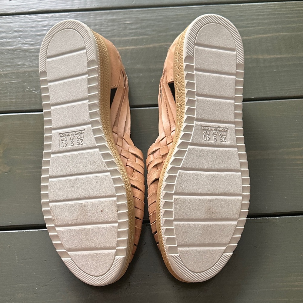 Braided Leather Huaraches Espadrilles Flats in Tan - Picture 4 of 10